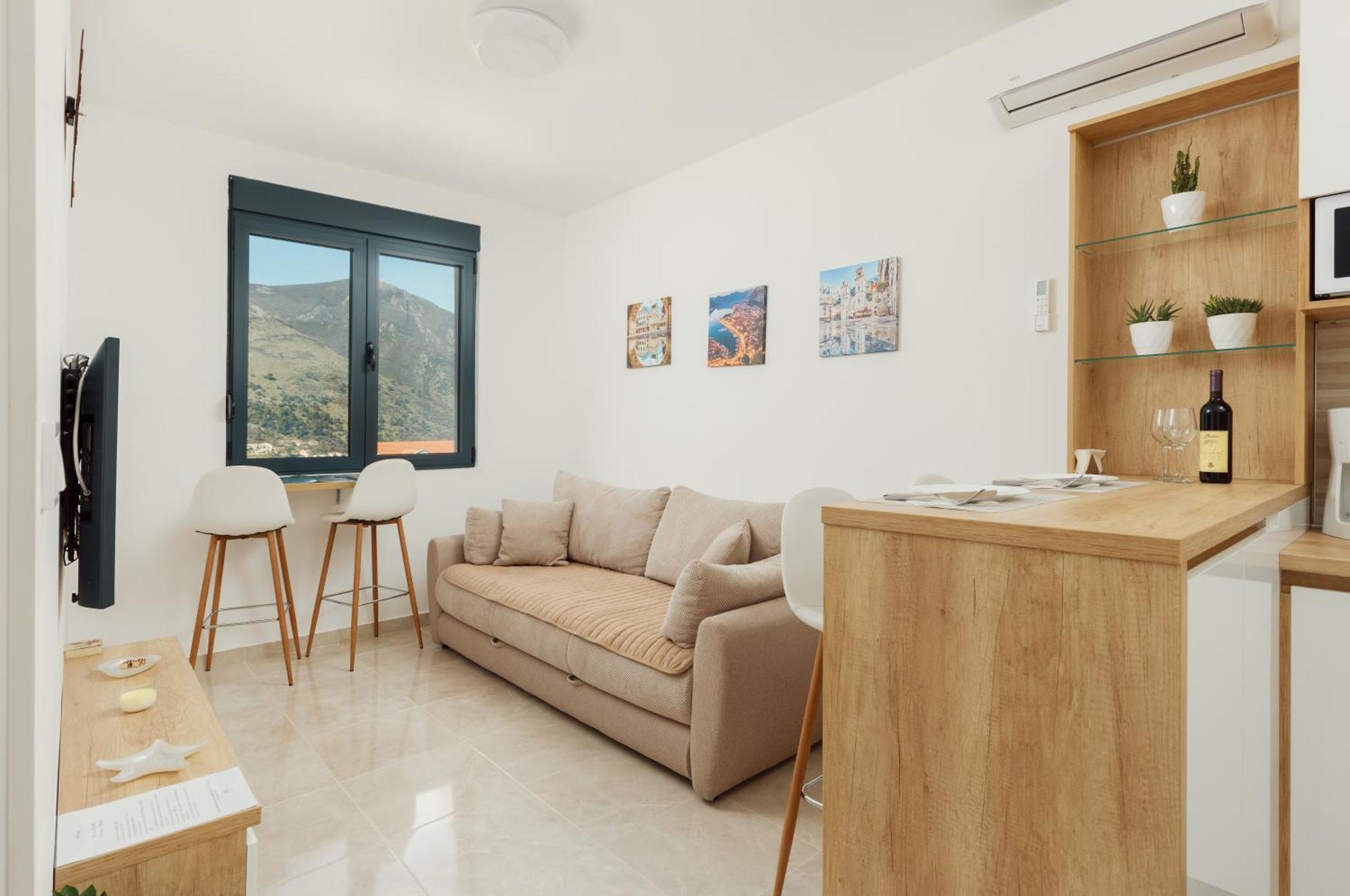 Dm Apartments Kotor Exteriör bild
