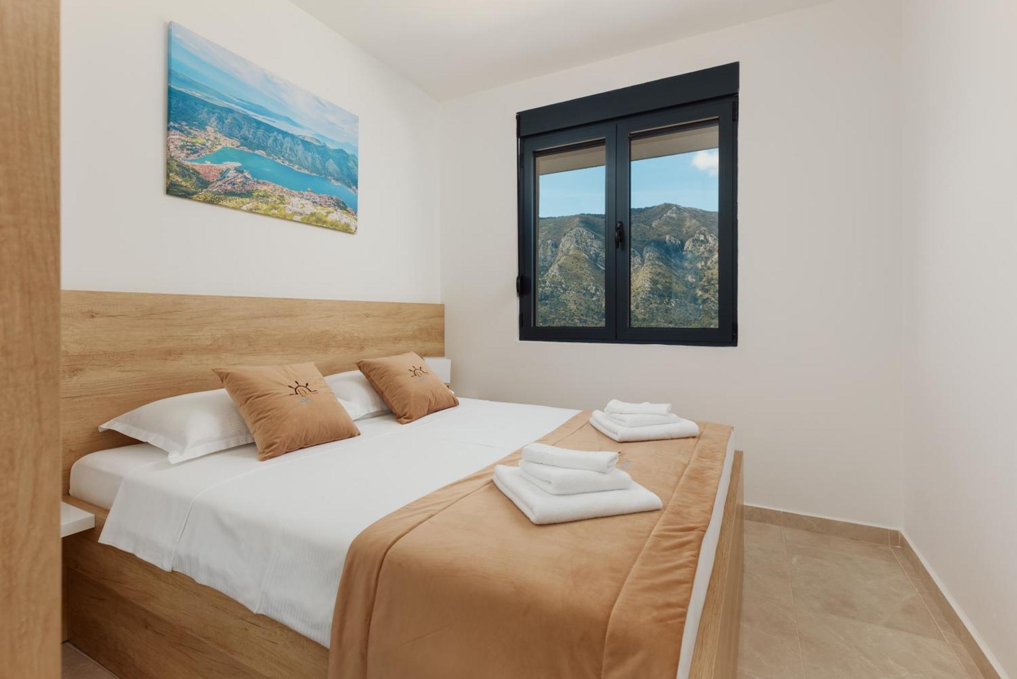 Dm Apartments Kotor Exteriör bild